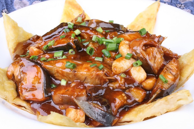 东北炖菜有哪些，东北炖菜有哪些菜名（东北炖菜有“八大天王”）