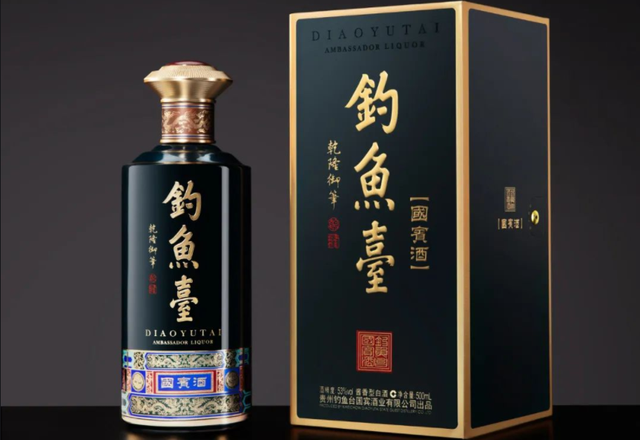 贵州十大酱香酒排名，茅台镇十大酱酒排名官方排名（但其他酱香酒同样紧追不舍）