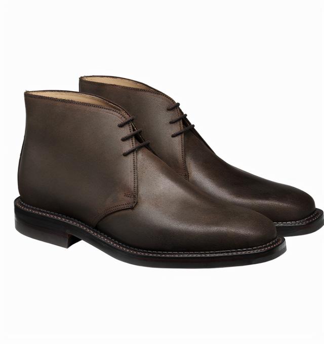 nyc是什么牌子，nyc口红是什么牌子（《007无暇赴死》53岁硬汉特工都穿了啥）