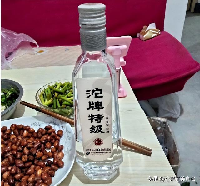 排名第一的男性保健品，男性保健品排行榜前十位（劲酒和椰岛鹿龟酒谁更胜一筹）