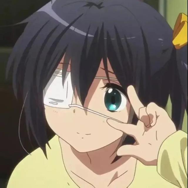 中二病女生特点，中二病也要谈恋爱／动漫女生头像微信（精选中二病也要谈恋爱动漫情侣头像大全）