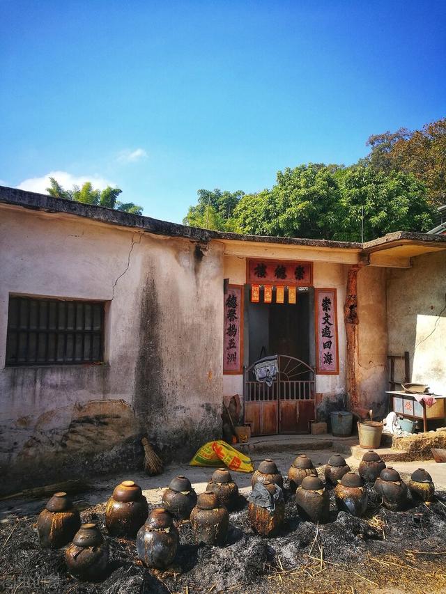 客家娘酒和黄酒的区别，客家黄酒是什么酿的（白酒百科：“烧春”不是白酒）