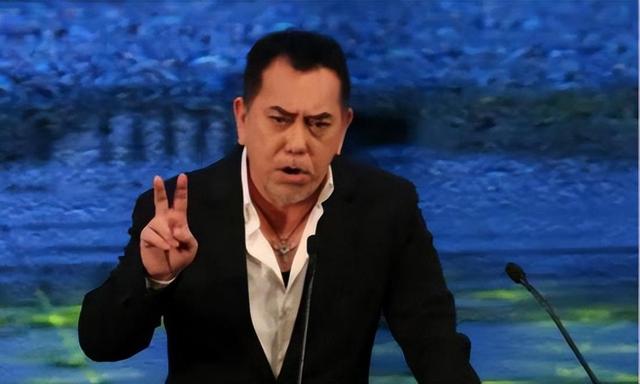 黄秋生的人品怎么样，黄秋生现身金像奖被众人唾弃