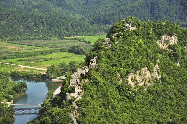 襄阳周边自驾旅游景点，襄阳旅游年卡（湖北襄阳不可错过的八大景点）