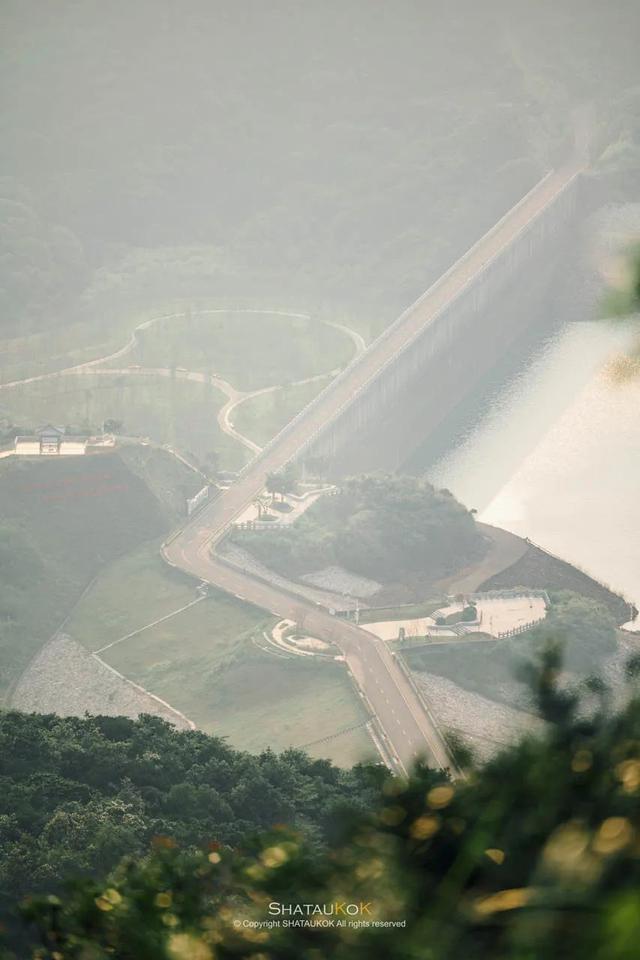 深圳大鹏湾旅游景点，深圳哪个旅游景点最好玩（登深圳753 米高梅沙尖）