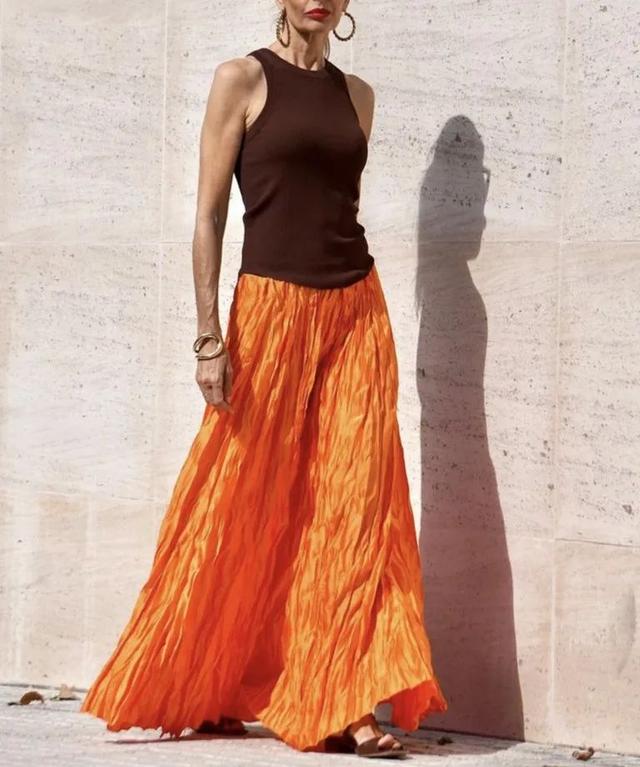 什么的季节填合适的词，什么的季节填上合适的词语（温暖、明亮又时髦）