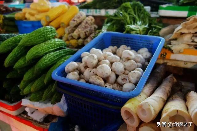 糖拌西红柿又叫什么，糖拌西红柿的别名叫什么（这5种蔬菜尽量少吃）