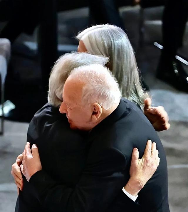 if姐是什么梗，if姐是什么梗[翻白眼]（她的逆袭，从“塌房”开始）