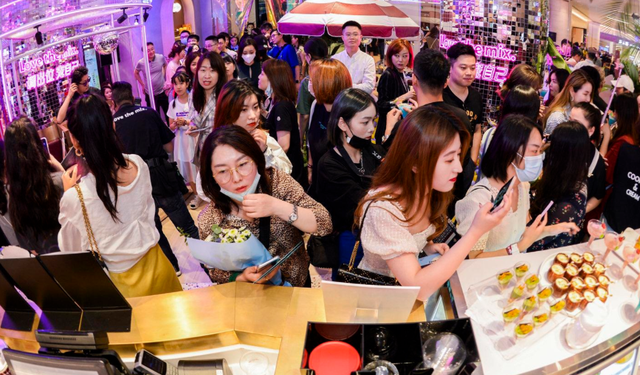 哈根达斯是哪个国家的，哈根达斯是哪个国家的品牌日本（曾备受追捧的哈根达斯）