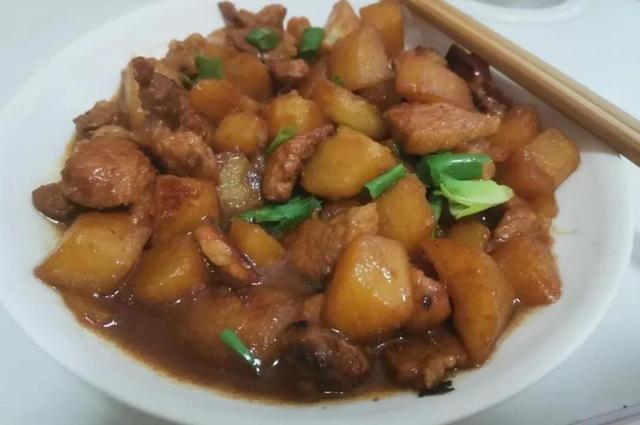 土豆菜最好吃的做法，土豆菜的各种做法（不管是孩子还是大人都喜欢）