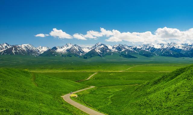 最美新疆旅游推荐攻略有哪些，新疆旅游景点推荐（适合的旅游线路仅这2条）