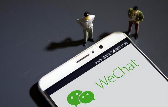 微信拉入黑名单的人怎么拉出来，怎么把微信黑名单里的人拉出来（微信右上角这个功能很方便）