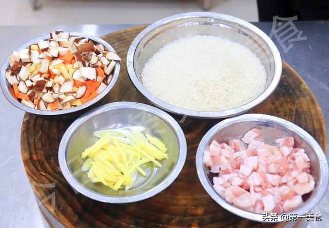 闷饭的家常做法，闷饭的家常做法窍门（只用一个电饭锅）