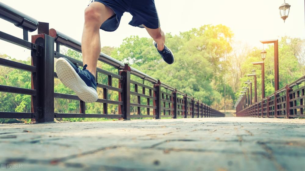 男人练腿的好处，男人健身练腿的5大好处（男人练腿有多重要）