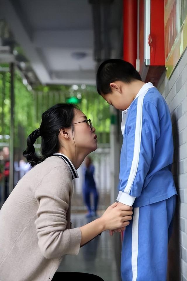 把孩子的什么发展需要作为，孩子全面发展的重要性（妈妈越懒养出的孩子越有出息）