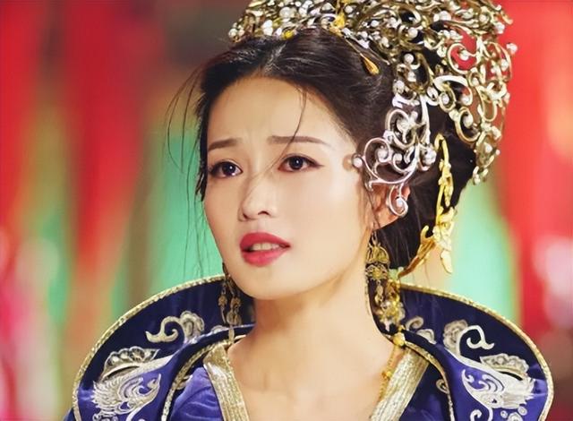戚薇主演过的电视剧，戚薇演过的电视剧（给“公主演得最好的10个演员”排个名）