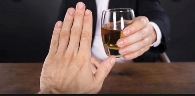 黑蚂蚁泡酒配方，黑蚂蚁泡酒配方文库（广西人的酒桌文化悄然走红）