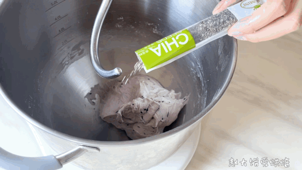 早餐小面包制作方法，早餐小面包制作方法步骤（面包入门必学）