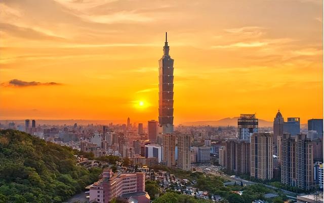 如何去台湾，如何去台湾工作（坐上高铁去台湾旅行）