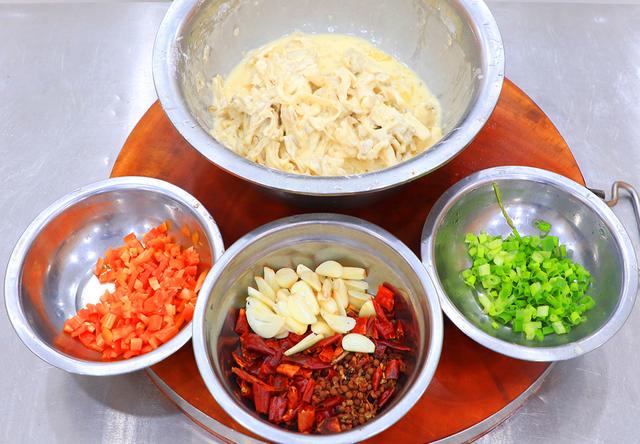 蘑菇怎么做好吃，香菇怎么做好吃视频（分享5种不同做法）