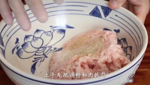 生的汆肉怎样做，生汆丸子的做法关键是调味