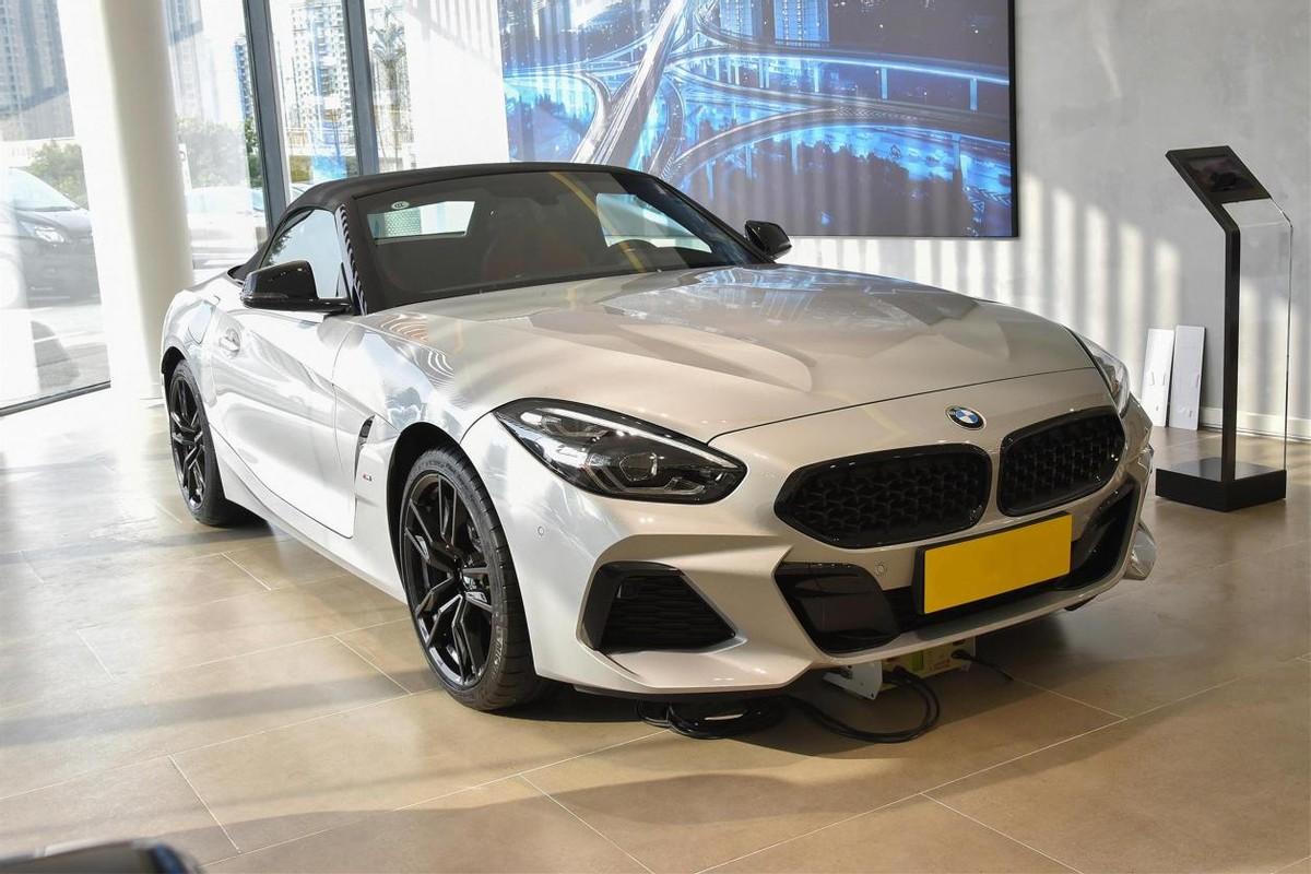 bmw z4敞篷跑车，宝马z4属于什么级别（50万左右就能买到的宝马敞篷车）