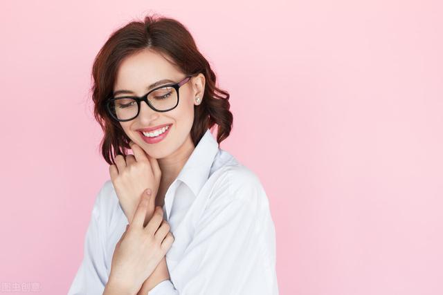 木九十眼镜什么档次，木九十眼镜质量好吗（根据预算价格推荐眼镜架品牌）