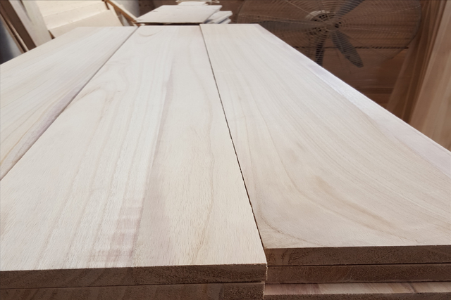 桐木板材的优缺点，桐木板材的优缺点有哪些（是利大于弊还是弊大于利）