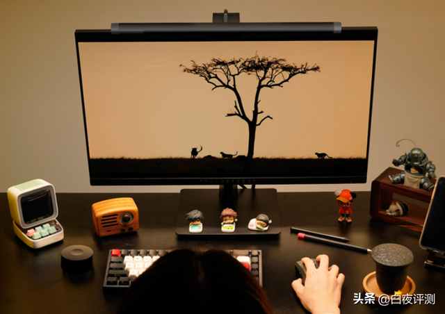 电脑显示器什么牌子好，电脑显示器排行榜（给你带来4款硬核超值显示推荐）