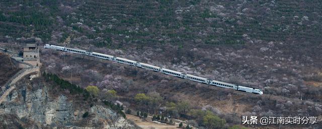 嘉峪关景点有哪些，嘉峪关市有哪些景点（三个经典长城景点各有不同的美）