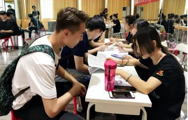 河南职业技术学院怎么样，河南职业技术学院教学怎么样（被称为“高职211”学校）