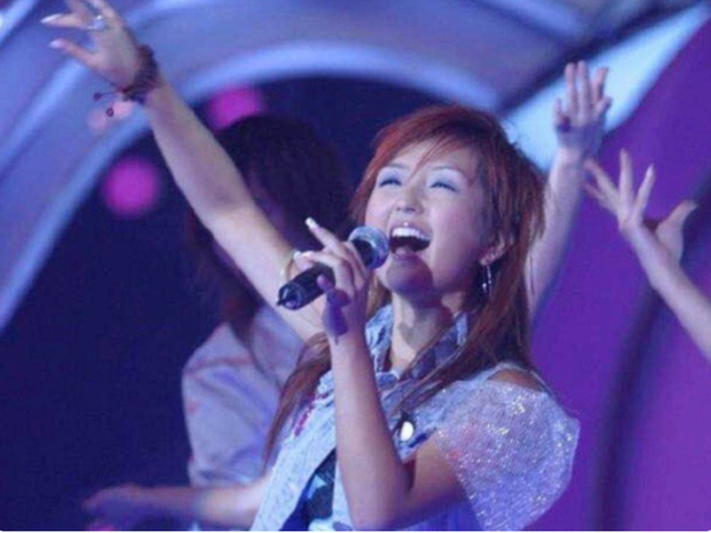 李宇春结婚了吗，李宇春结婚男方是谁（这些年李宇春都经历了些什么）