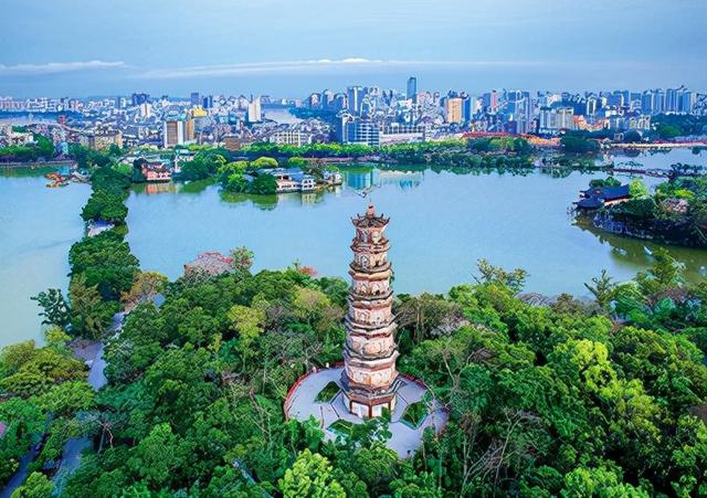 中国宜居城市介绍，中国的宜居城市（中国最宜居的3​座​城市）