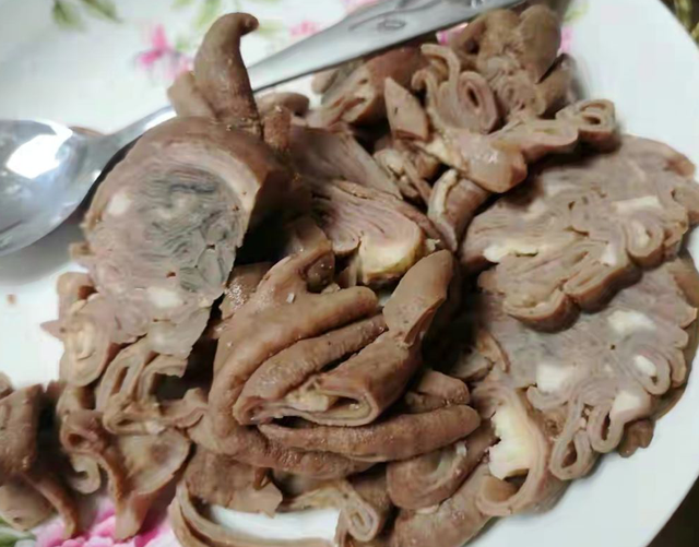 济宁四大美食排行，外地人却直摇头：实在吃不下
