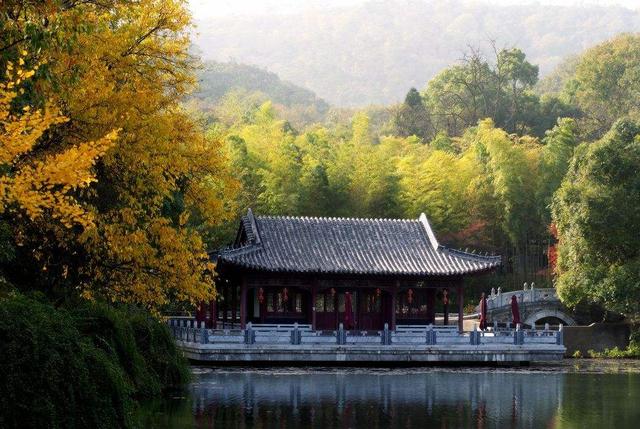 襄阳周边自驾旅游景点，襄阳旅游年卡（湖北襄阳不可错过的八大景点）