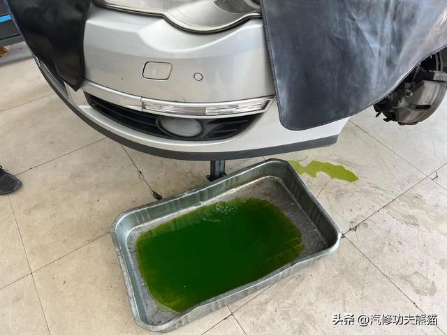 迈腾加什么机油最适合最好，迈腾用什么机油好40还是30（大众迈腾为毛会烧机油）