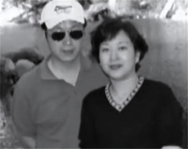 主持人罗京儿子近况，罗京儿子：名字取自唐诗