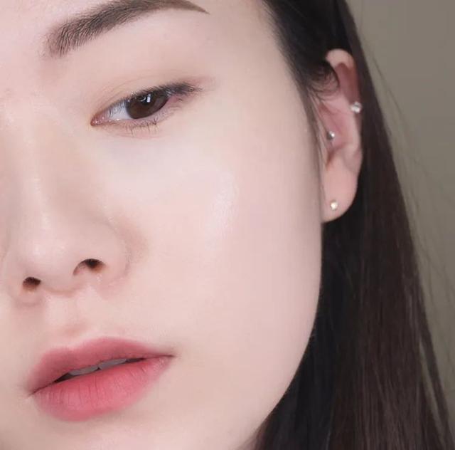皮肤颜色怎么调，如何根据肤色色调选择合适的颜色（我新学的“变脸术”）