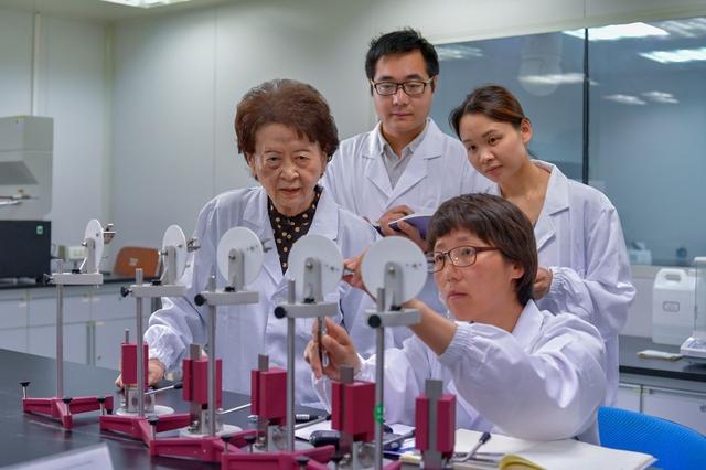 2021年上海大学新生开学报到时间及入学指南注意事项，上海各高校新生报到时间2021（要注意这“三大事项”）