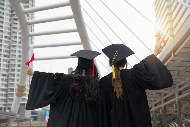 新加坡研究生申请条件，新加坡留学硕士申请条件（新加坡留学考研究生条件）