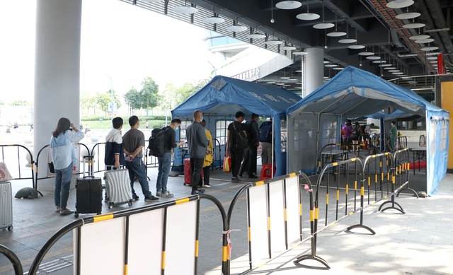 肇庆东站,严把交通枢纽出入关口(肇庆东站公交车路线时间表)