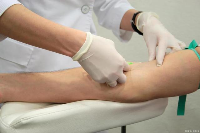 辽宁医药类大学排名，校友会最新版（东北排名前三的3所医学院校盘点）