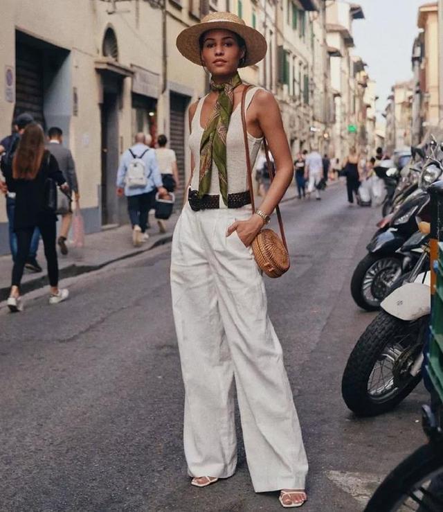 白色最佳搭配，白色最佳搭配色（教你5种时髦穿法）