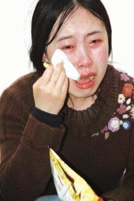 杨丽娟事件回顾(杨丽娟追星13年逼父跳海) - 龙腾网