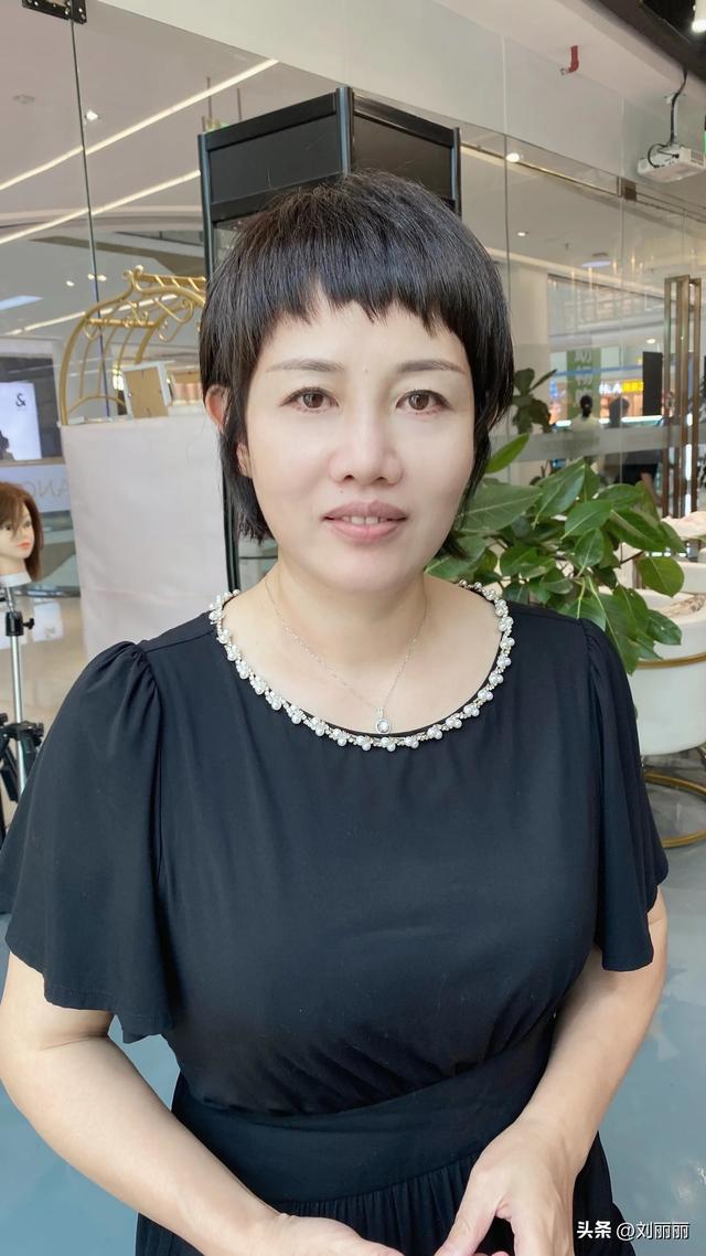 亚麻色头发适合什么女生，看看这14款，效果就是不一样