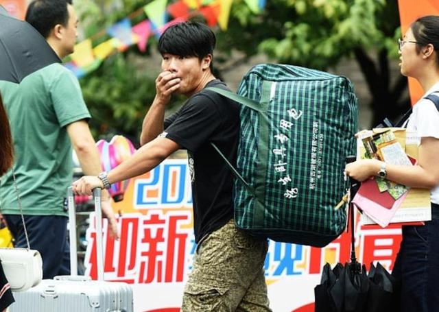 重庆市各个学校开学时间，重庆各高校返校时间已敲定