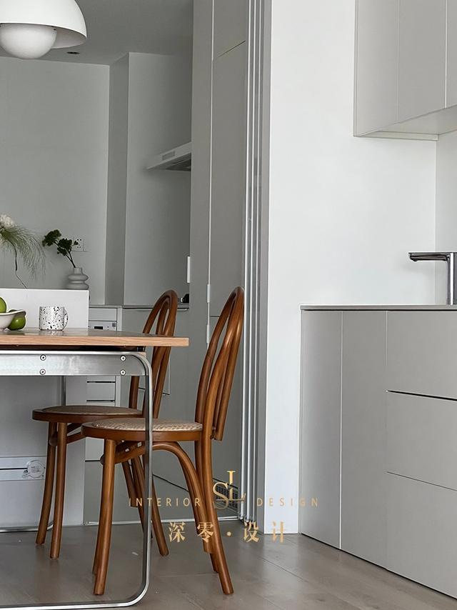 什么是超白玻，超白玻璃与白玻璃（只要你不一味坚持极简风）