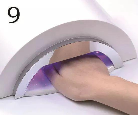 美甲怎么快速卸掉，怎么快速把美甲卸掉（最全的正确的涂甲油胶步骤——卸甲的操作步骤教程）