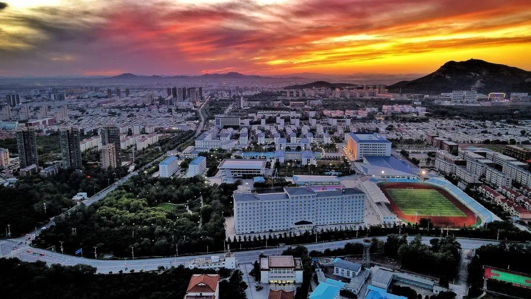 辽宁财经学院(辽宁财贸学院坑人吗知乎)