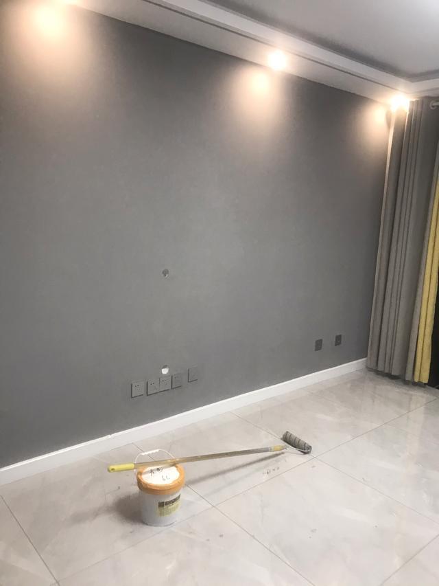 刷乳胶漆的步骤和方法,墙面刷乳胶漆步骤是什么(想要乳胶漆刷出来细腻